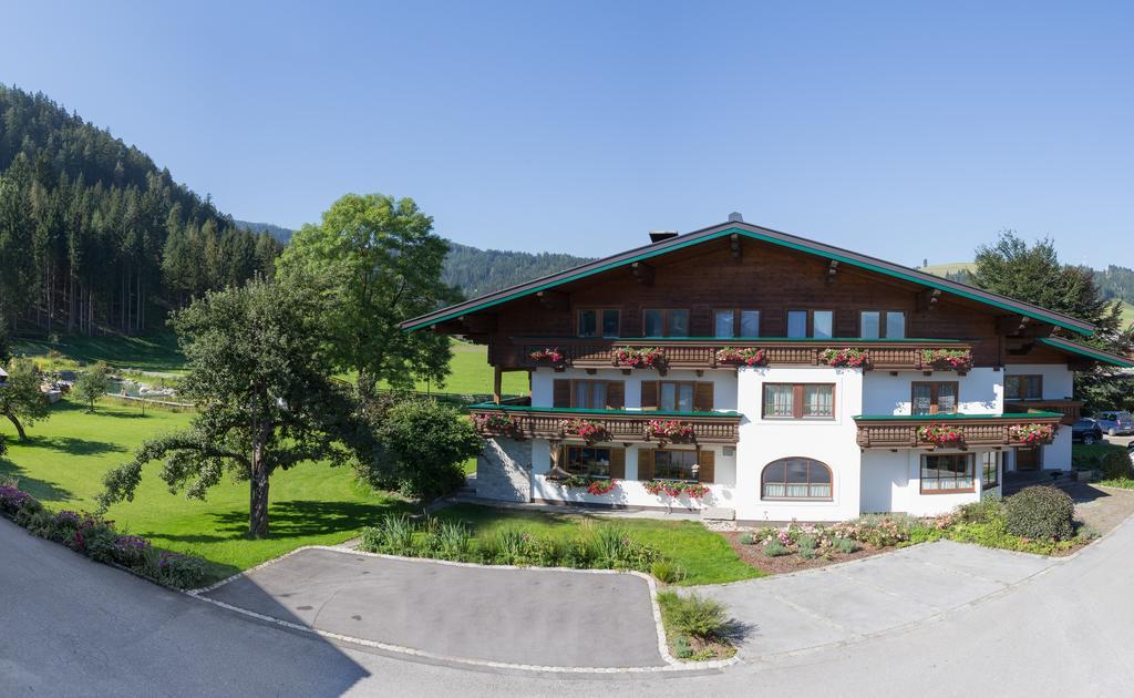 Landhaus Huber Altenmarkt im Pongau Ngoại thất bức ảnh